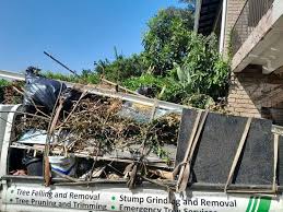 Best Demolition Debris Removal  in Munfordville, KY